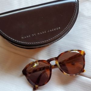 Marc Jacobs sunglasses